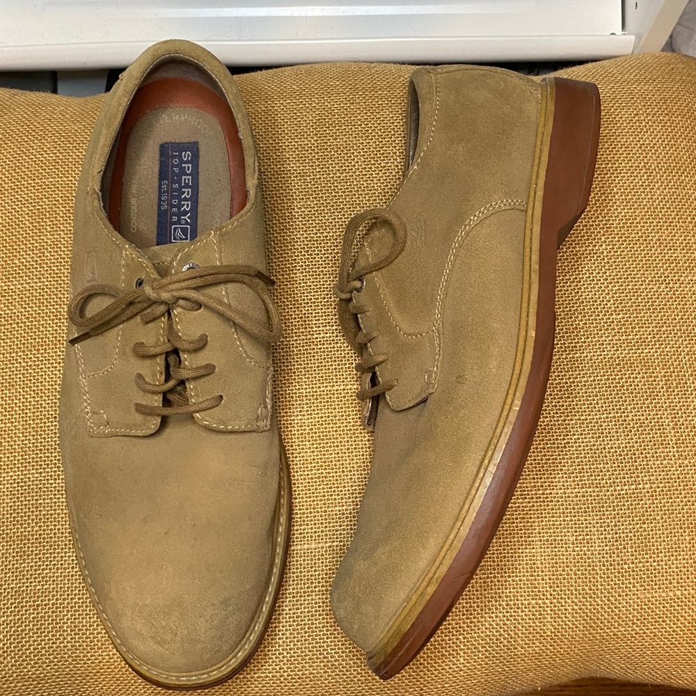 Sperry Suede Oxford Lace-Up Shoes
